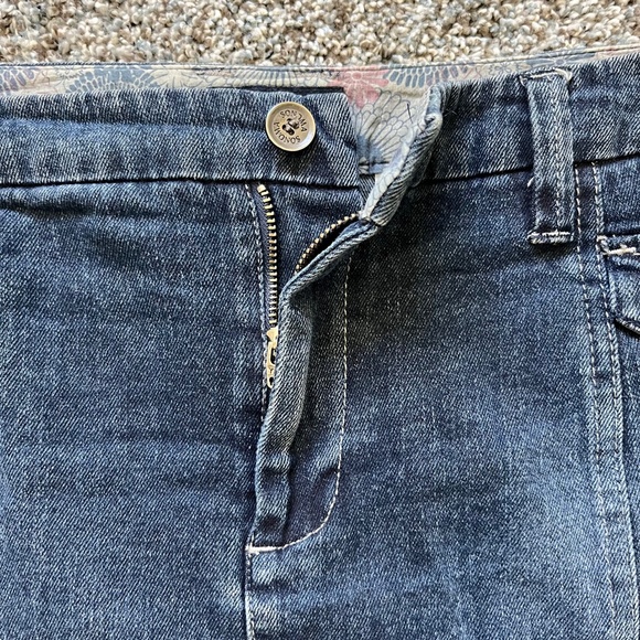 Genuine Sonoma Blue Jeans Skirt with front and back slits; Size 12 - Picture 5 of 10